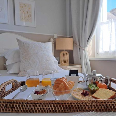 Hotel Traiteur Les Ormes, The Originals Relais Барнвиль-Картере Экстерьер фото