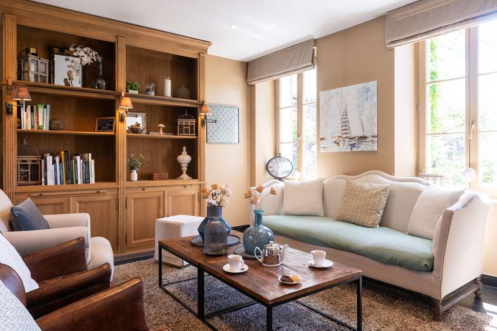 Hotel Traiteur Les Ormes, The Originals Relais Барнвиль-Картере Удобства фото